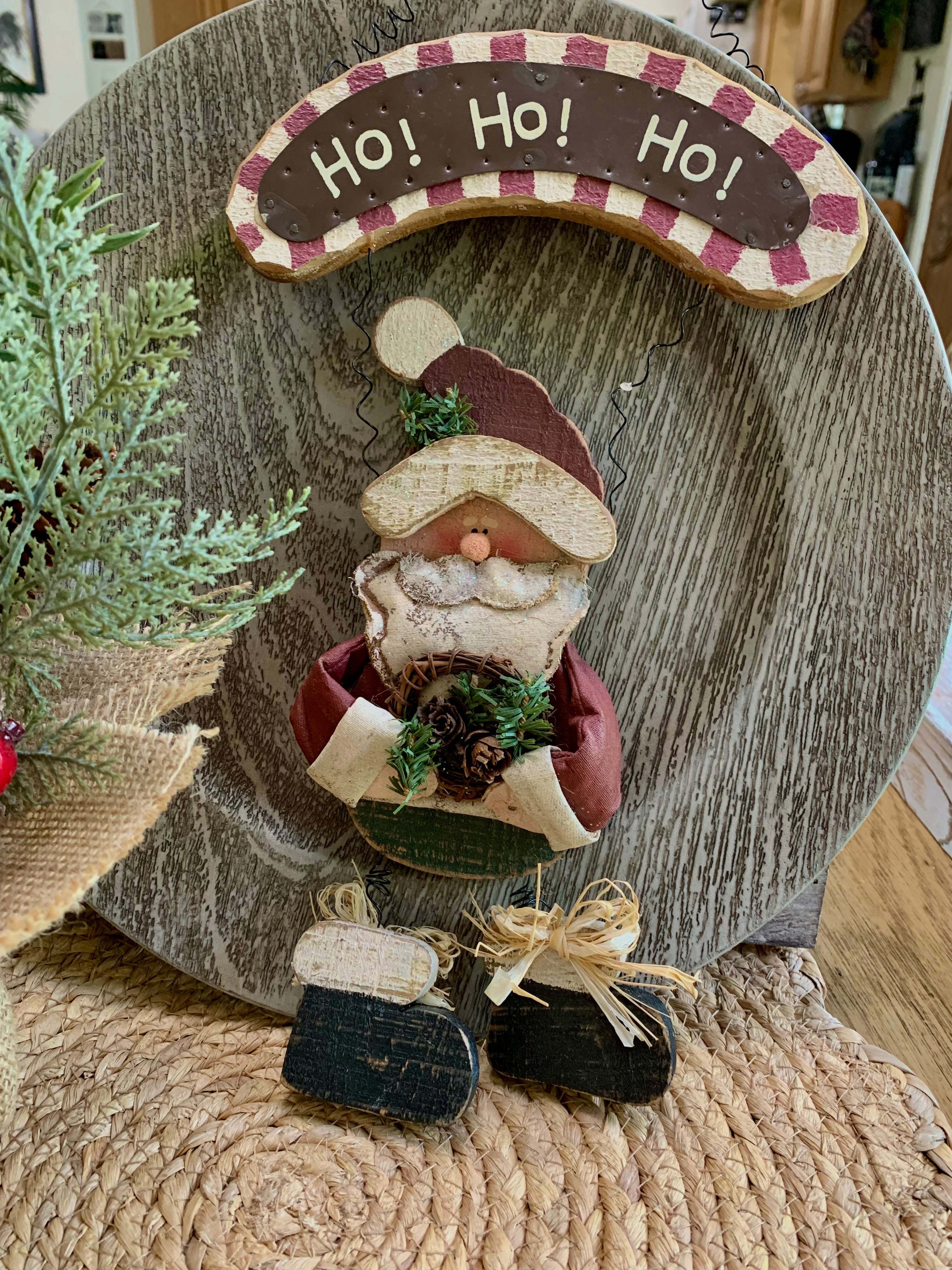Hanging Santa “Ho Ho Ho” Sign – Rustic Wooden Christmas Decor