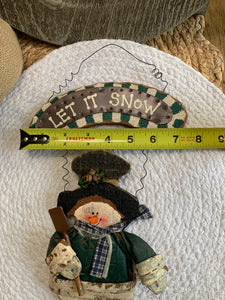 Rustic “Let It Snow” Hanging Snowman Sign – Primitive Christmas Wall Decor