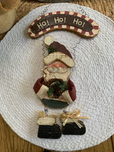 Hanging Santa “Ho Ho Ho” Sign – Rustic Wooden Christmas Decor