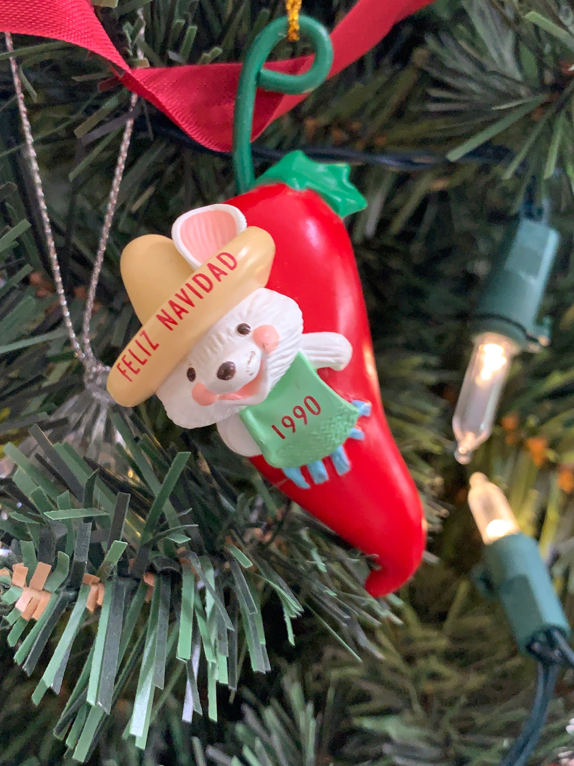 Vintage Hallmark “Feliz Navidad “ Mouse with Sombrero on a hot Chili Pepper Keepsake Ornament