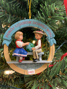 1993 Hallmark Poland Peace On Earth Keepsake Ornament