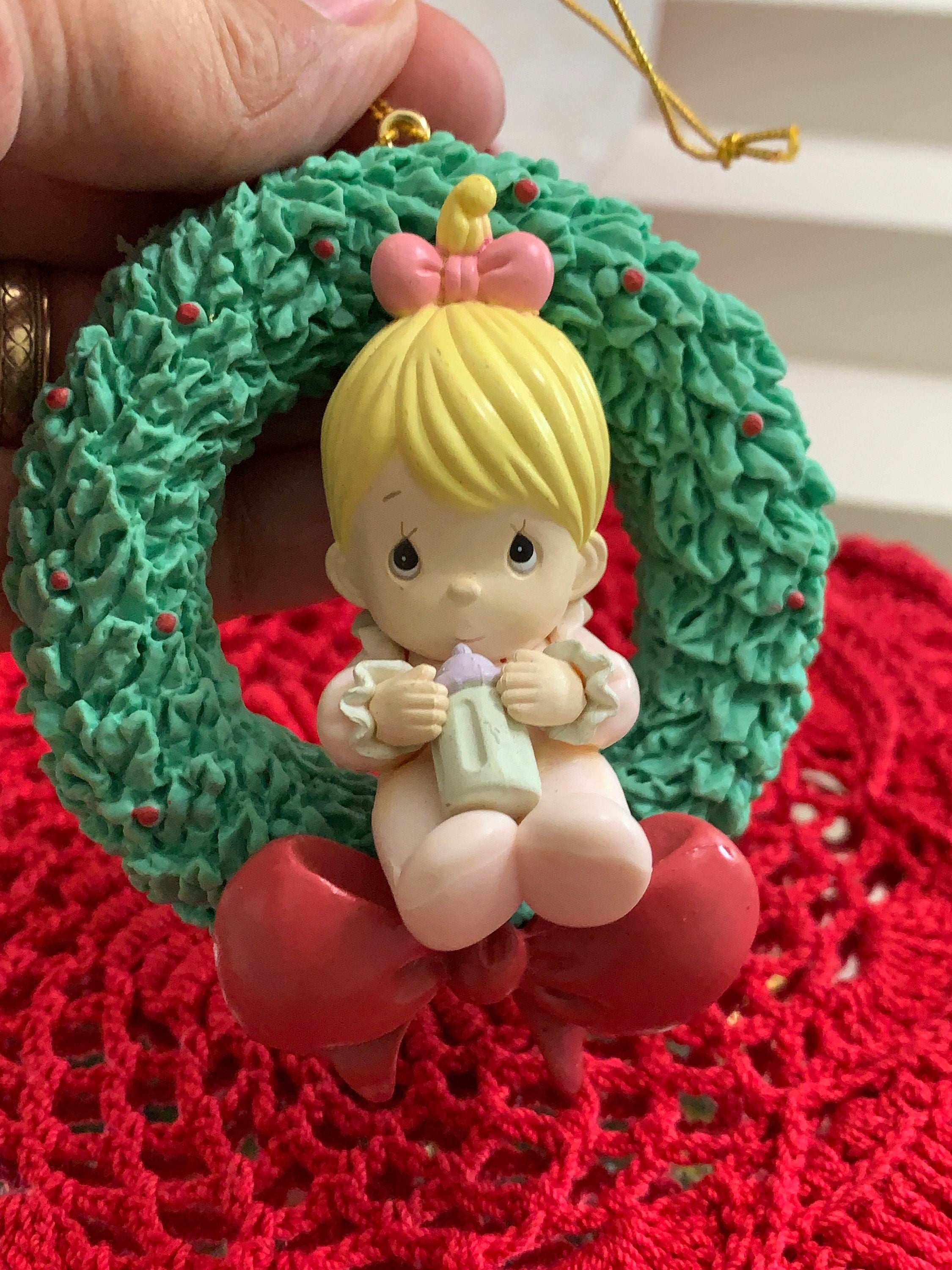 1896 Previous Moments Enesco 3” Baby Girl with Bottle in a Wreath Ornament