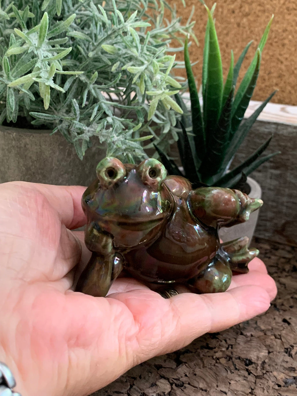 3.5 inch Posing Sexy Glazed Ceramic Frog Figurine