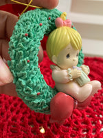 Load image into Gallery viewer, 1896 Previous Moments Enesco 3” Baby Girl with Bottle in a Wreath Ornament
