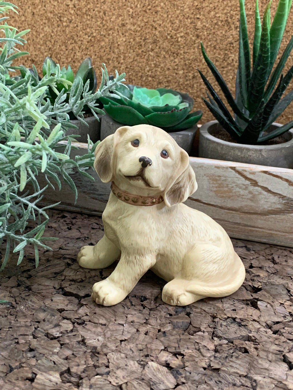 Homco Sitting Yellow Lab Puppy Porcelain Dog Figurine