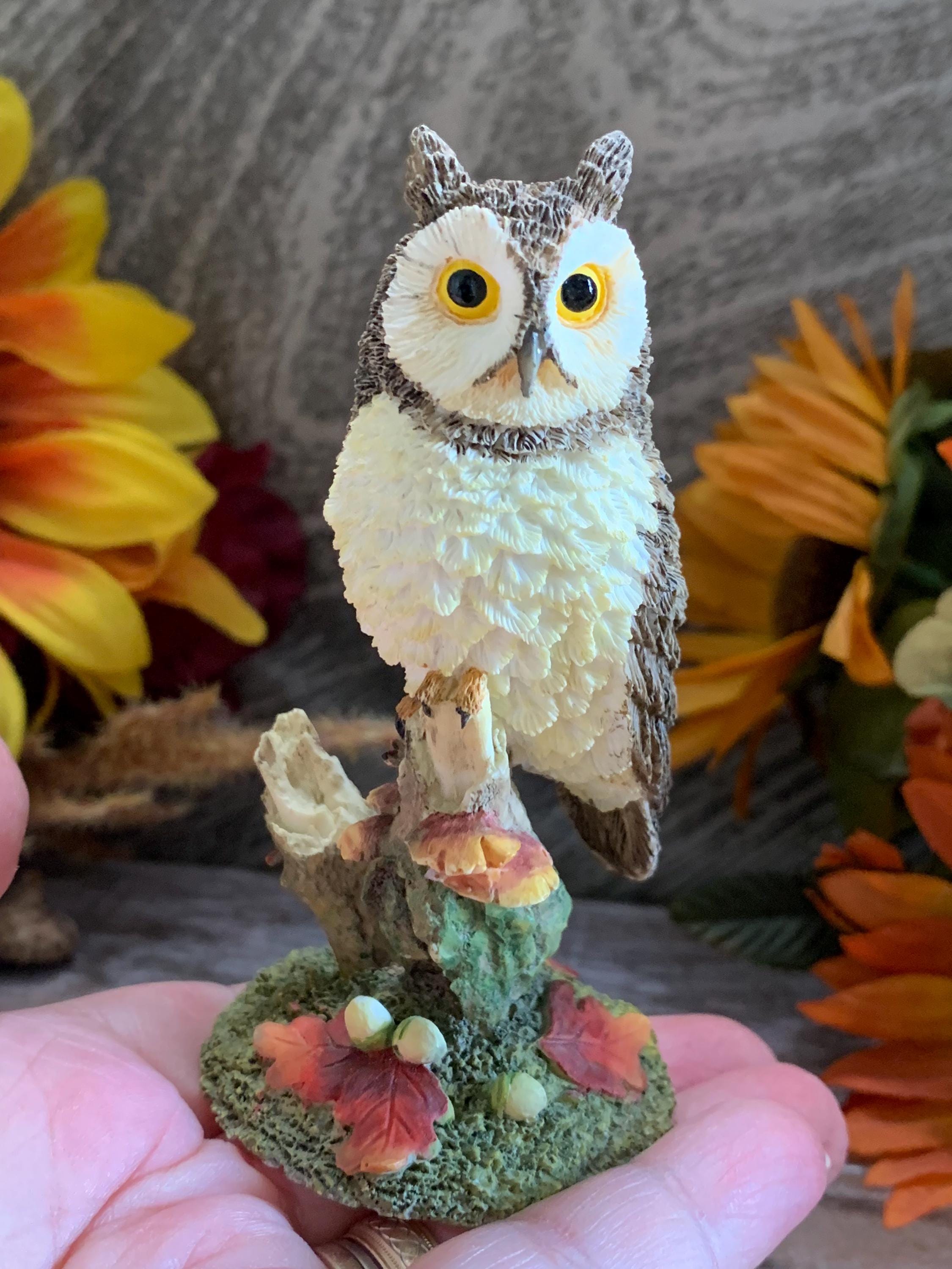 Vintage Owl Figurines Pair – 1996 Prestige Designs & Munro – Short Eared Owl Wildlife Resin Sculptures – Realistic Fall Decor