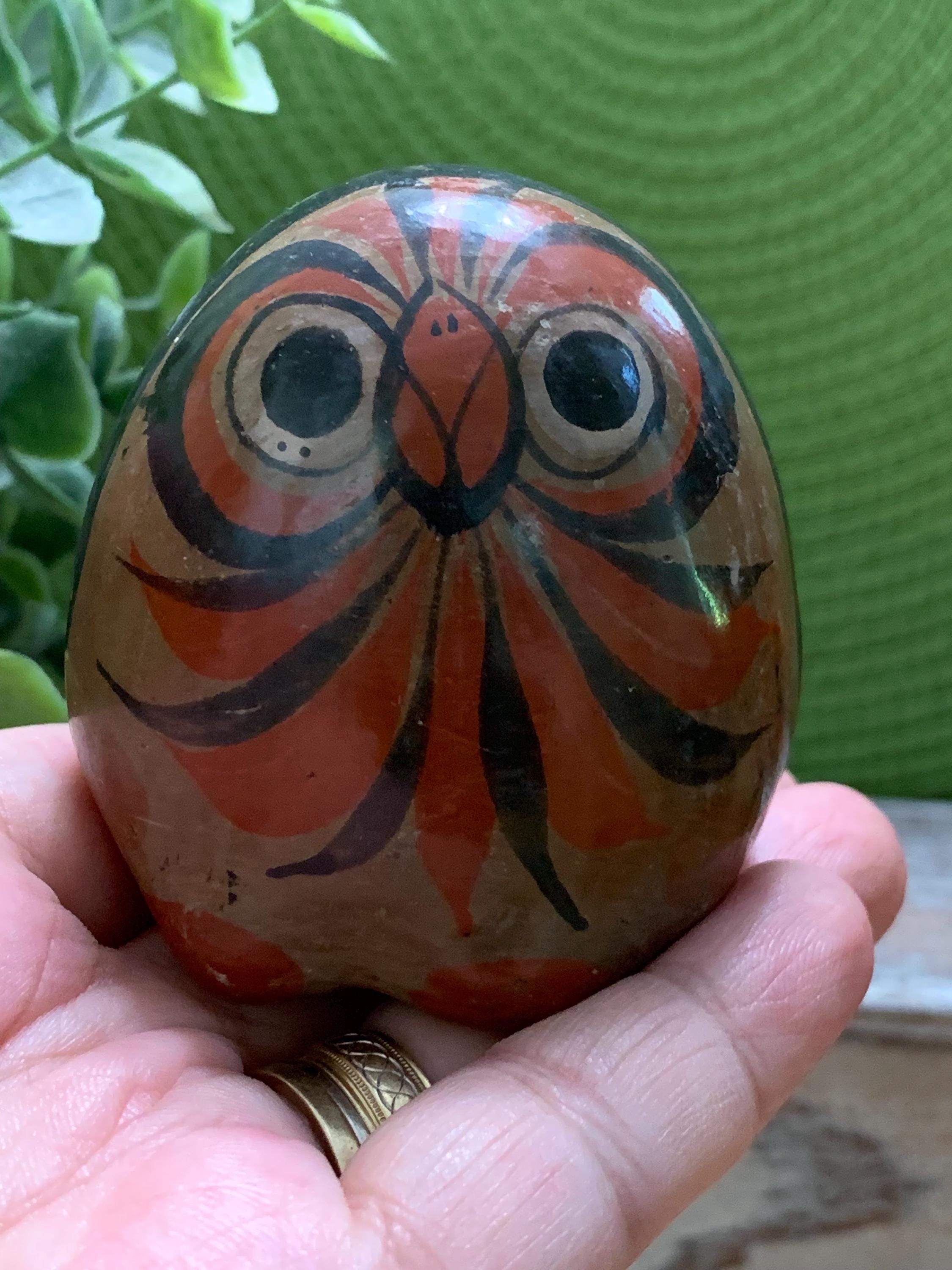 Vintage Hand-Painted Mexican Folk Art Owl Figurine – Red & Black Pottery