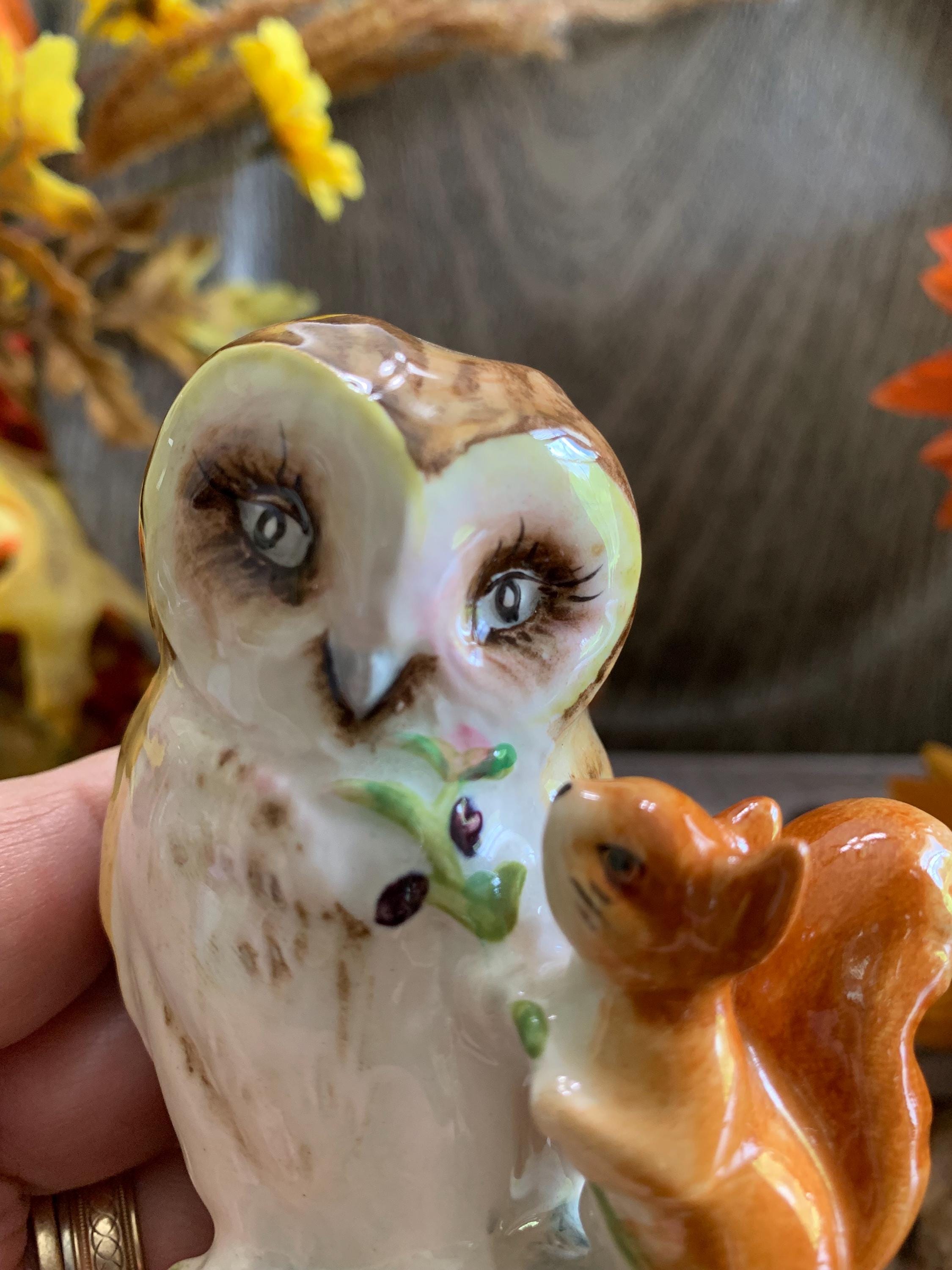 Vintage Beswick Beatrix Potter Figurines – Old Mr. Brown Owls with Squirrel – England 1963 – Storybook Animal Pair