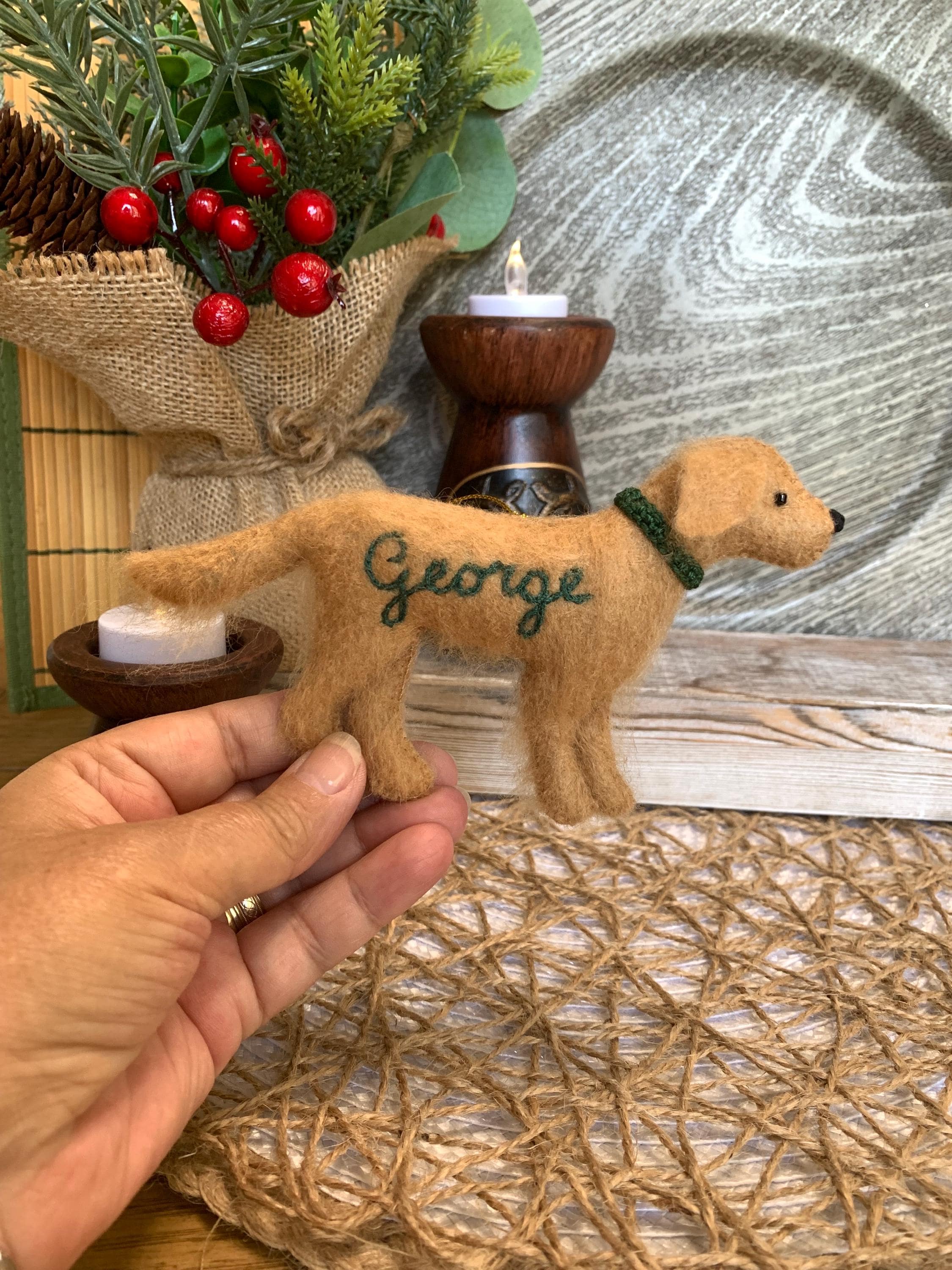 Personalized Golden Retriever Felt Ornament-Valentines Day Gift