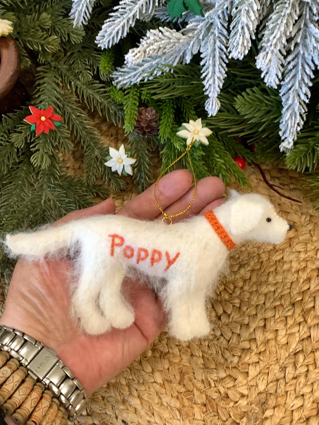 Personalized English Cream Golden Retriever Felt Ornament