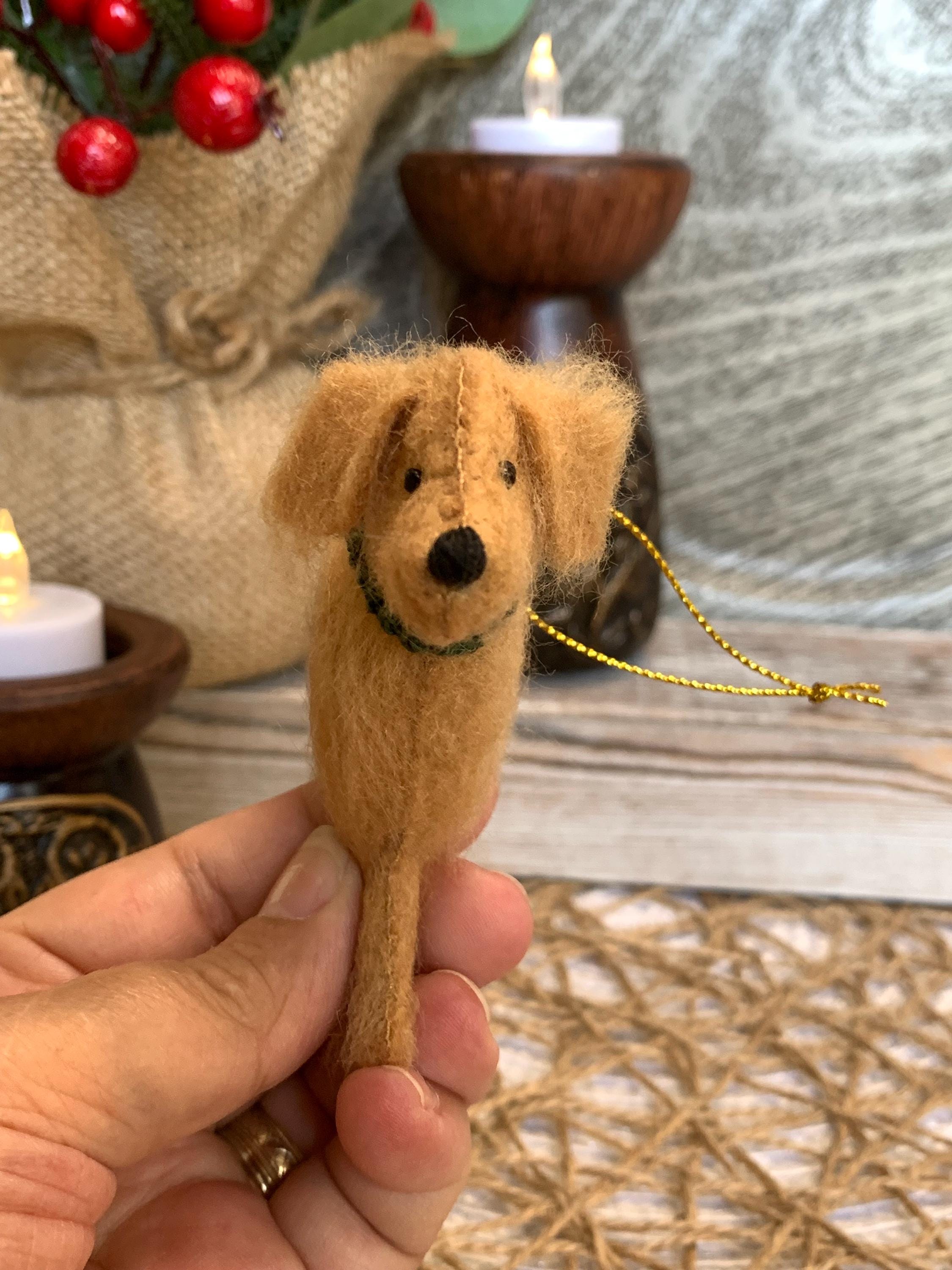 Personalized Golden Retriever Felt Ornament-Valentines Day Gift