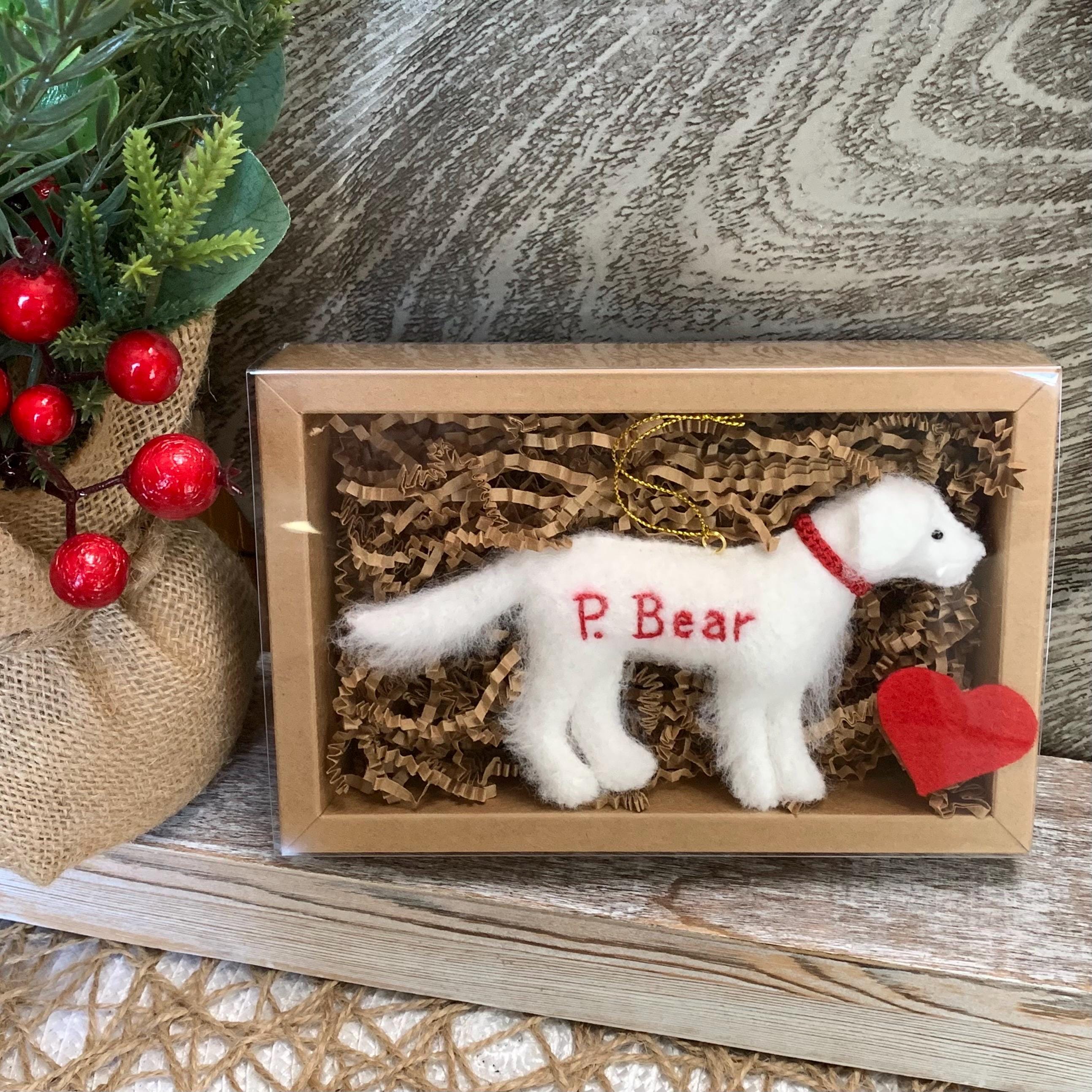 Personalized English Cream Golden Retriever Felt Ornament
