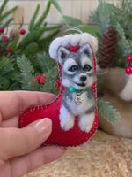 Load and play video in Gallery viewer, OOAK Needle Felted Husky Puppy Stocking Ornament – Handmade Dog Christmas Decor
