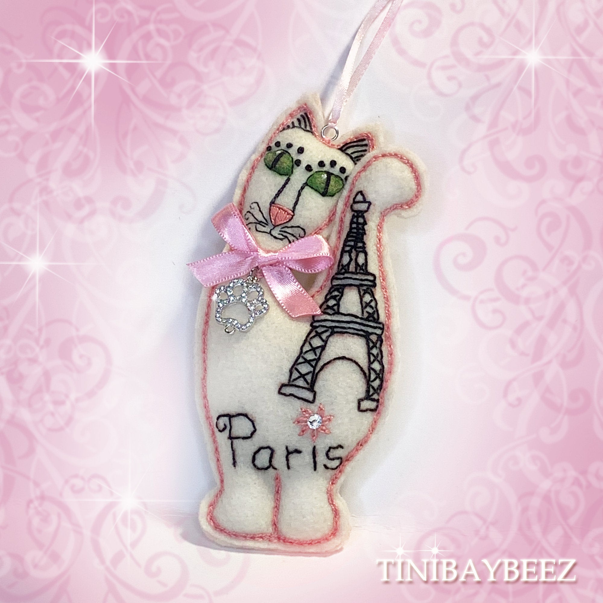 Hand Embroidered Eiffel Tower Cat Ornament-Paris Lover Gift-Felt Cat Decoration