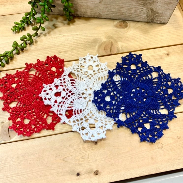 Set of 3 patriotic square doilies-4th of July  decoration-Red, White and Blue doilies