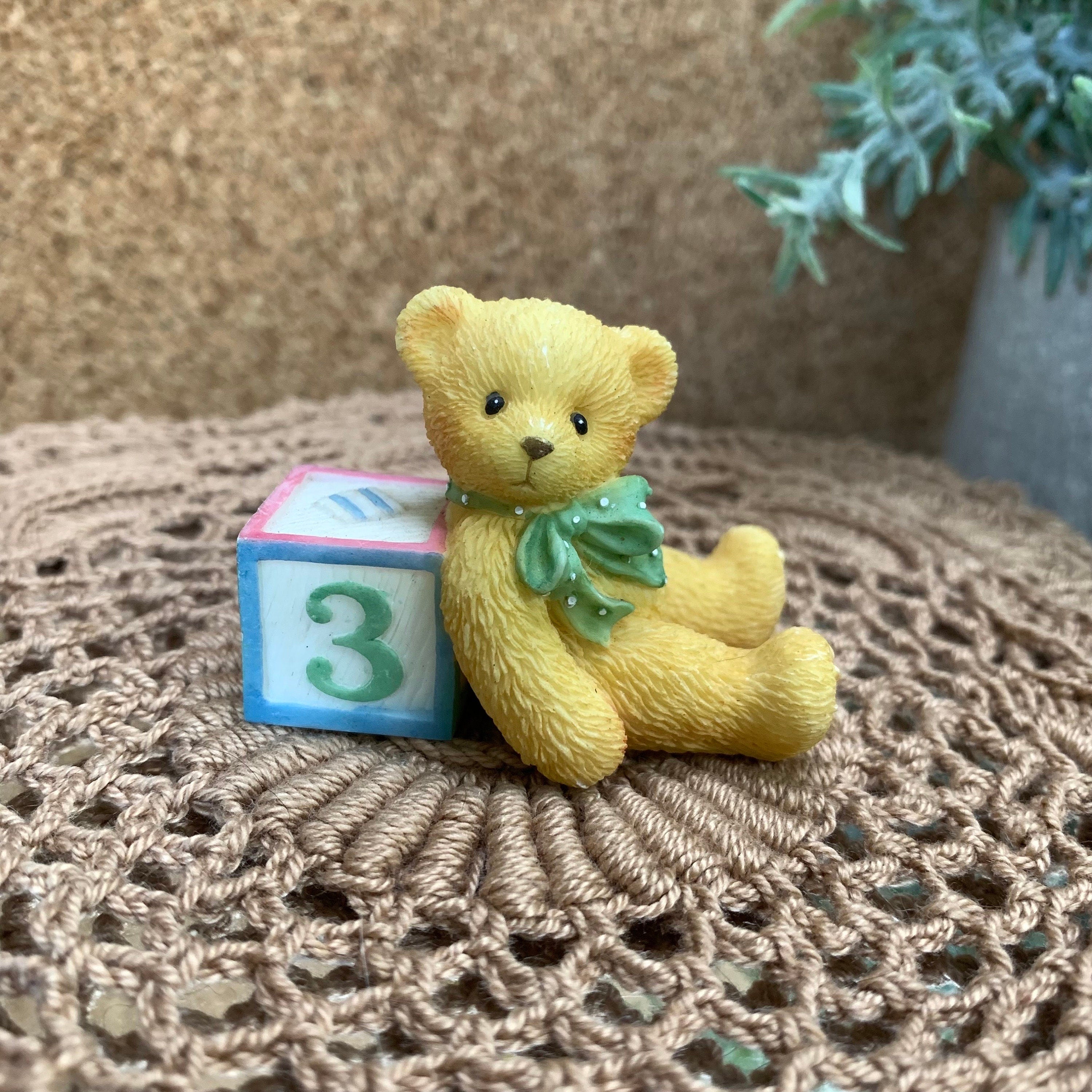 Vintage Collectible Teddy Bear by Priscilla Hillman